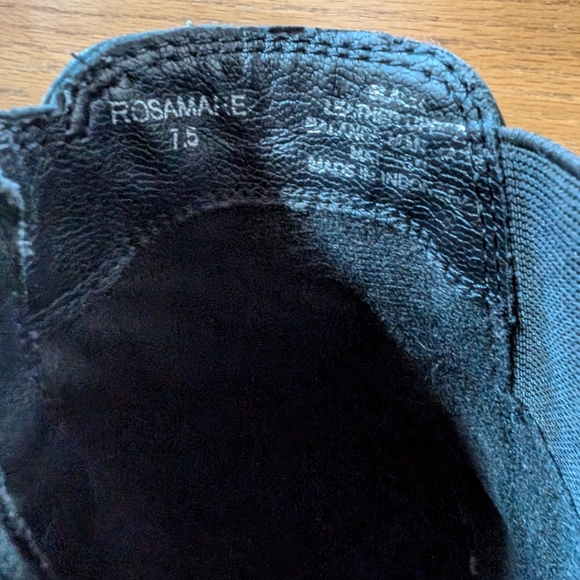 Steve Madden 7.5 black booties - Picture 5 of 5